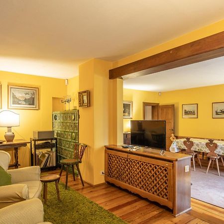 Casa Ca Dei Fiori A Due Passi Dal Centro Di Cortina Lägenhet Cortina dʼAmpezzo Exteriör bild