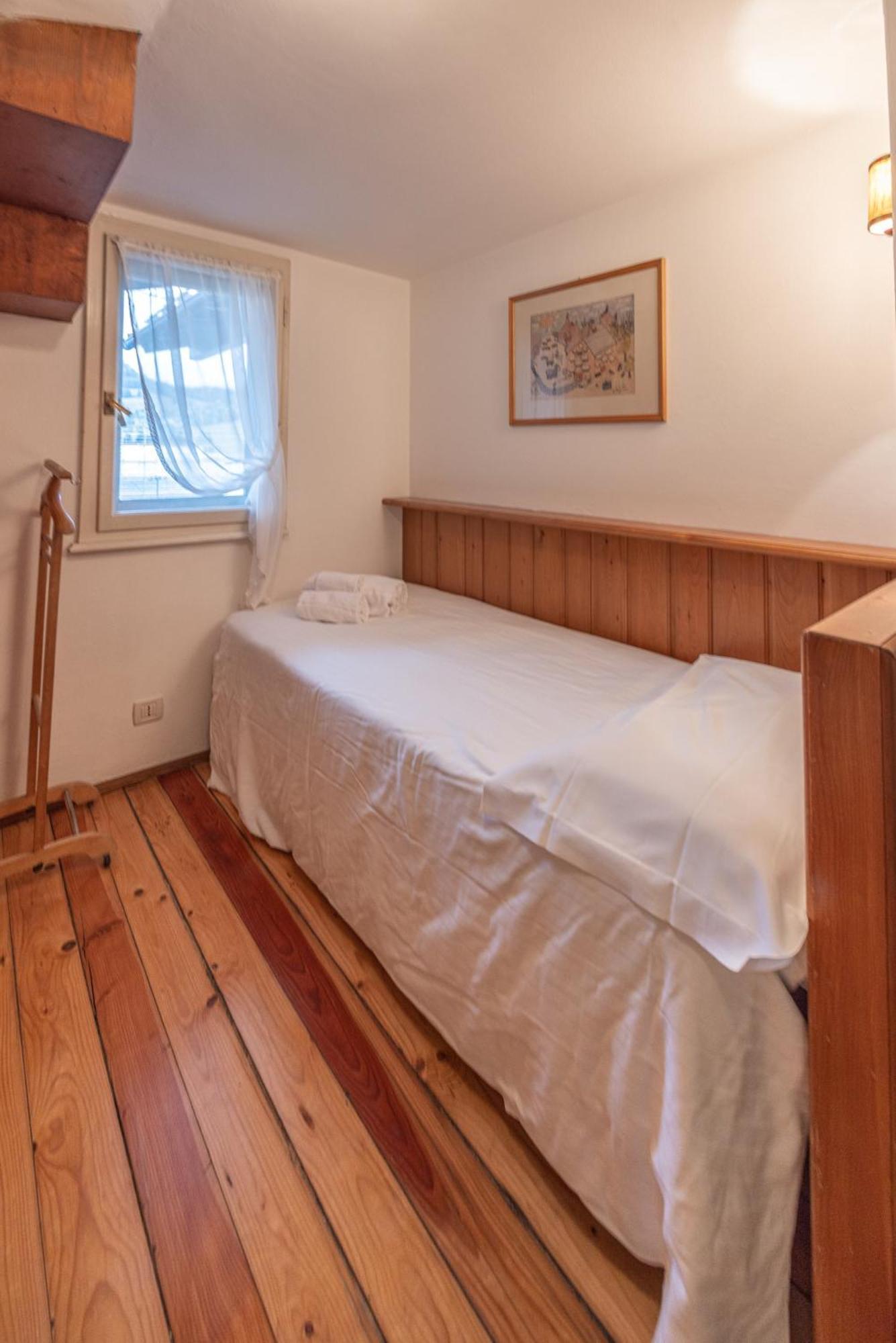 Casa Ca Dei Fiori A Due Passi Dal Centro Di Cortina Lägenhet Cortina dʼAmpezzo Exteriör bild